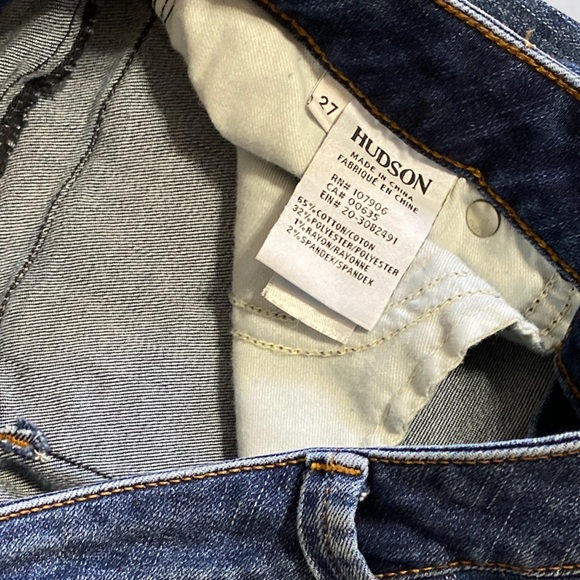 Hudson Jeans Bacara Rolled Up Crop Jeans - Picture 9 of 10